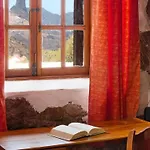 250 Jahre Altes Steinhaus Mit Zwei Terrassen Inmitten Einer Wunderbaren Naturla By Interhome *